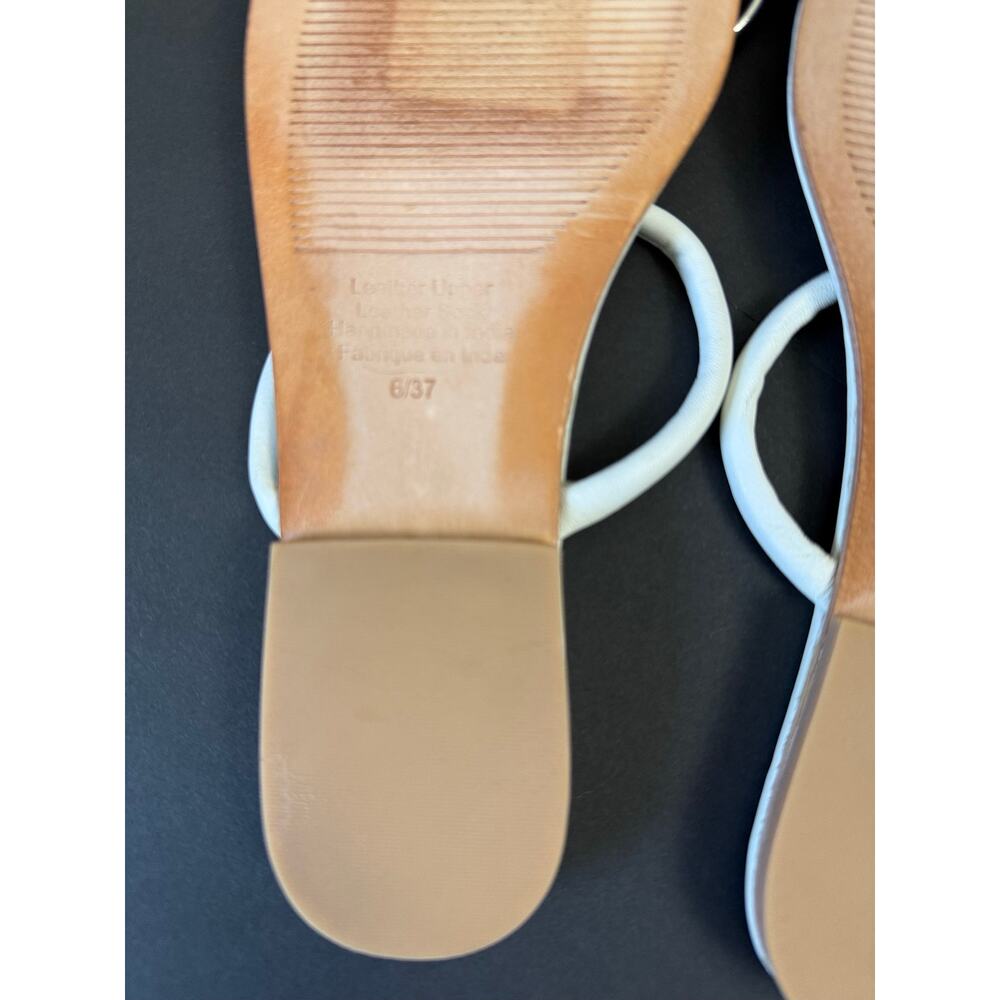 Jeffrey Campbell NWOT Flat Minimal White Leather Sandal Silver Toe Ring Binny 6 - Picture 5 of 5